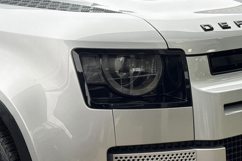 2020 (70) LAND ROVER DEFENDER 2.0 D240 First Edition 110 5dr Auto 5022760