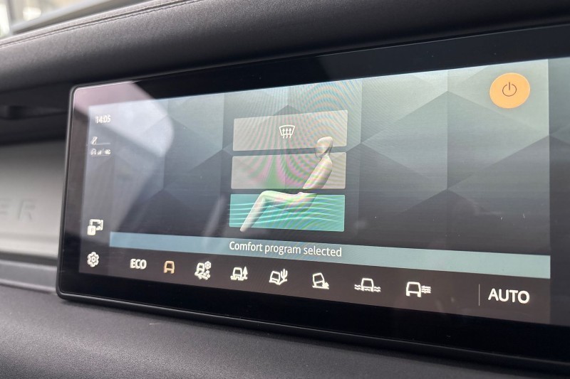 2020 (70) LAND ROVER DEFENDER 2.0 D240 First Edition 110 5dr Auto 5022779