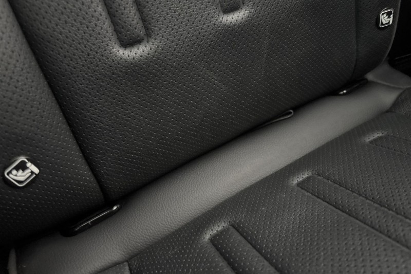 2020 (70) LAND ROVER DEFENDER 2.0 D240 First Edition 110 5dr Auto 5022784