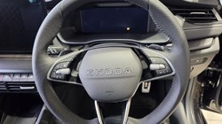 SKODA OCTAVIA 2.0 TDI 150 Sportline 5dr DSG 5298374