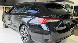 SKODA OCTAVIA 2.0 TDI 150 Sportline 5dr DSG 5298353