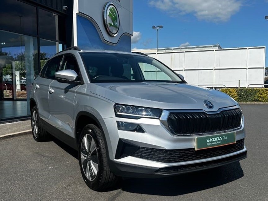 2023 (72) SKODA KAROQ 1.5 TSI SE Drive 5dr DSG
