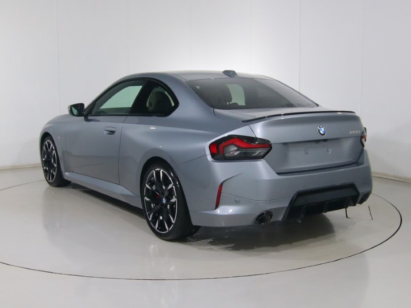  BMW 2 SERIES 220i M Sport 2dr Step Auto