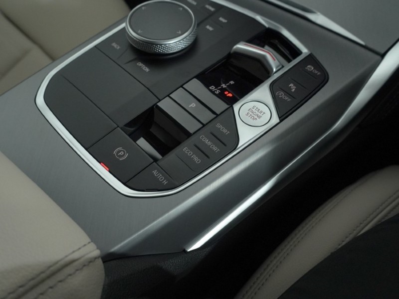  BMW 2 SERIES 220i M Sport 2dr Step Auto 4847564