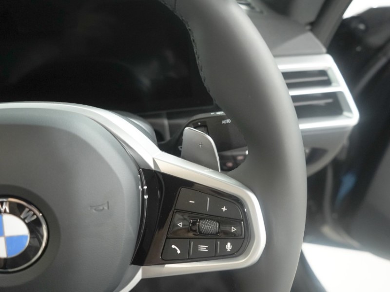  BMW 2 SERIES 220i M Sport 2dr Step Auto 5700381