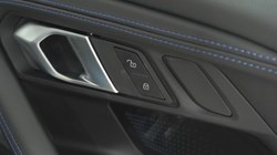 BMW 2 SERIES 220i M Sport 2dr Step Auto 5700371