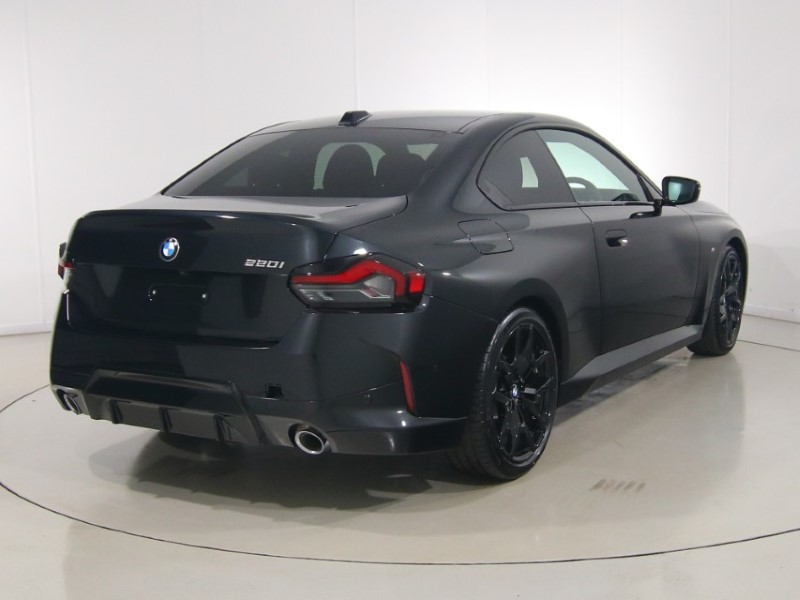  BMW 2 SERIES 220i M Sport 2dr Step Auto 5700348