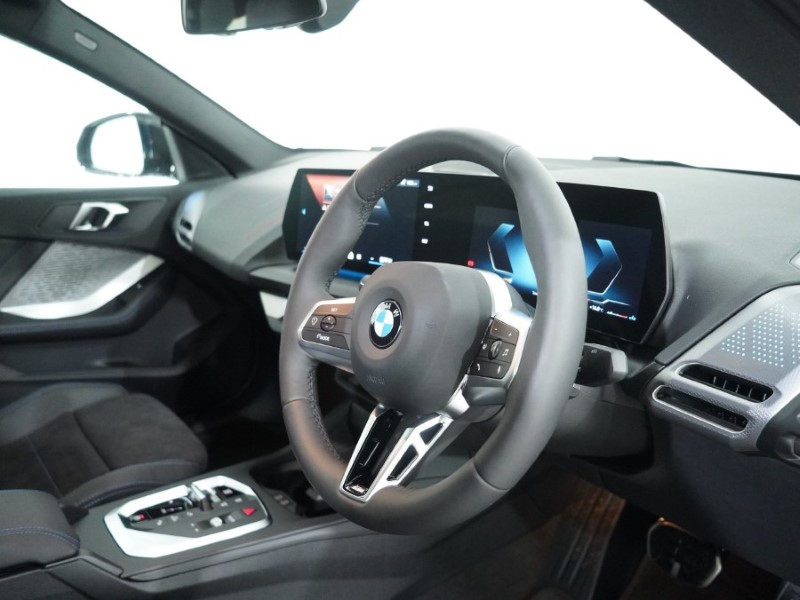  BMW 2 SERIES 220 M Sport 4dr Step Auto 5104966