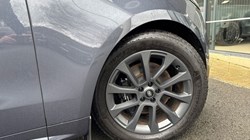 2023 (73) LAND ROVER RANGE ROVER SPORT 3.0 D300 Dynamic SE 5dr Auto 5057315