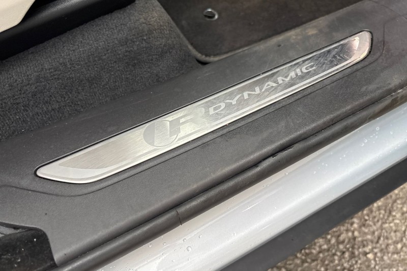 2022 (22) JAGUAR F-PACE 2.0 D200 R-Dynamic S 5dr Auto AWD 5016294