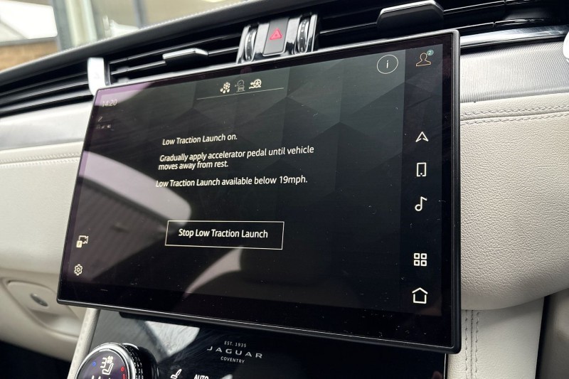 2022 (22) JAGUAR F-PACE 2.0 D200 R-Dynamic S 5dr Auto AWD 5016292