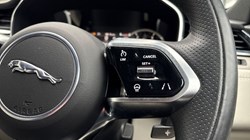 2022 (22) JAGUAR F-PACE 2.0 D200 R-Dynamic S 5dr Auto AWD 5016282