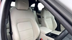 2022 (22) JAGUAR F-PACE 2.0 D200 R-Dynamic S 5dr Auto AWD 5016279
