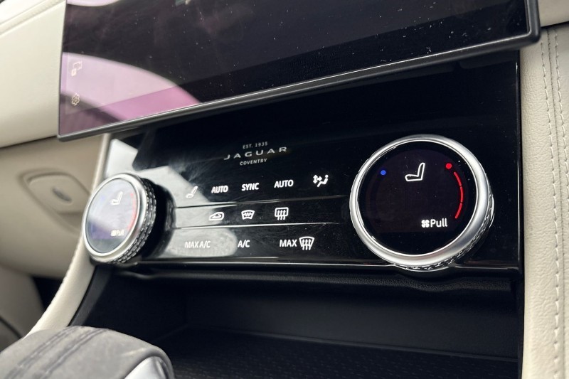 2022 (22) JAGUAR F-PACE 2.0 D200 R-Dynamic S 5dr Auto AWD 5016289