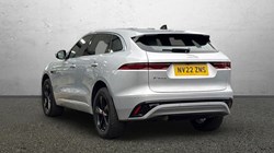2022 (22) JAGUAR F-PACE 2.0 D200 R-Dynamic S 5dr Auto AWD 1