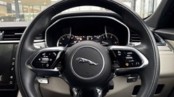 2022 (22) JAGUAR F-PACE 2.0 D200 R-Dynamic S 5dr Auto AWD 5016280