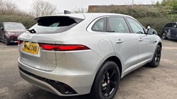 2022 (22) JAGUAR F-PACE 2.0 D200 R-Dynamic S 5dr Auto AWD 5016304
