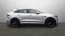 2022 (22) JAGUAR F-PACE 2.0 D200 R-Dynamic S 5dr Auto AWD 5016258