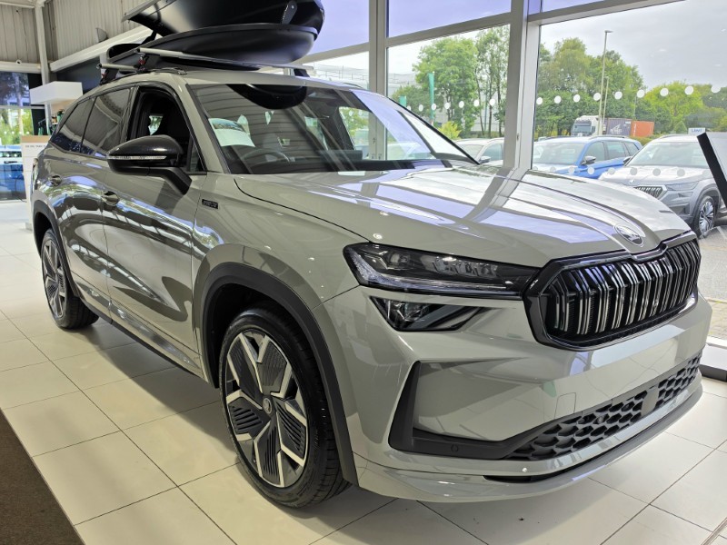  SKODA KODIAQ 2.0 TSI 204 SportLine 4X4 5dr DSG [7 Seat]