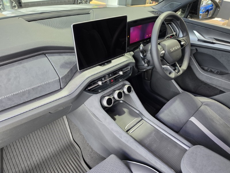  SKODA KODIAQ 2.0 TSI 204 SportLine 4X4 5dr DSG [7 Seat]