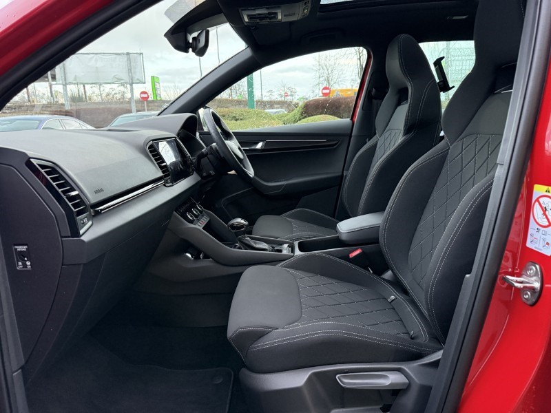 2025 (25) SKODA KAROQ 1.5 TSI Sportline Edition 5dr DSG 4902899