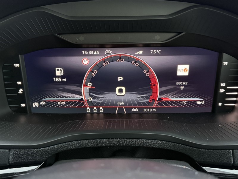 2025 (25) SKODA KAROQ 1.5 TSI Sportline Edition 5dr DSG 4902886