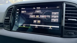 2025 (25) SKODA KAROQ 1.5 TSI Sportline Edition 5dr DSG 4902895