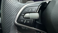 2025 (25) SKODA KAROQ 1.5 TSI Sportline Edition 5dr DSG 4902877