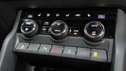 2025 (25) SKODA KAROQ 1.5 TSI Sportline Edition 5dr DSG 4902885