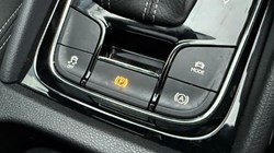 2025 (25) SKODA KAROQ 1.5 TSI Sportline Edition 5dr DSG 4902883