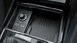 2025 (25) SKODA KAROQ 1.5 TSI Sportline Edition 5dr DSG 4902884