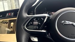 2023 (23) JAGUAR F-PACE 2.0 D200 R-Dynamic Black 5dr Auto AWD 5037589