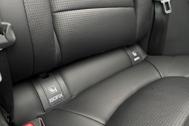 2023 (23) JAGUAR F-PACE 2.0 D200 R-Dynamic Black 5dr Auto AWD 5037601