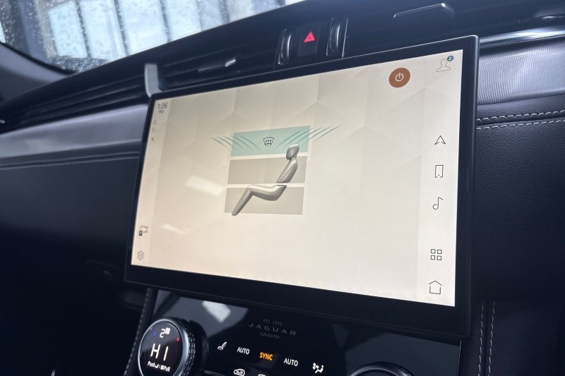 2023 (23) JAGUAR F-PACE 2.0 D200 R-Dynamic Black 5dr Auto AWD 5037595