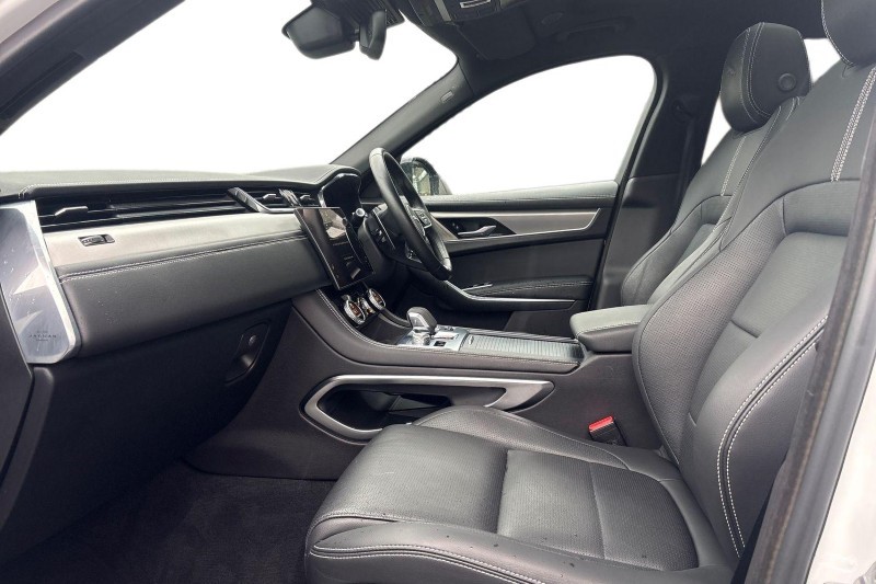 2023 (23) JAGUAR F-PACE 2.0 D200 R-Dynamic Black 5dr Auto AWD 5037564