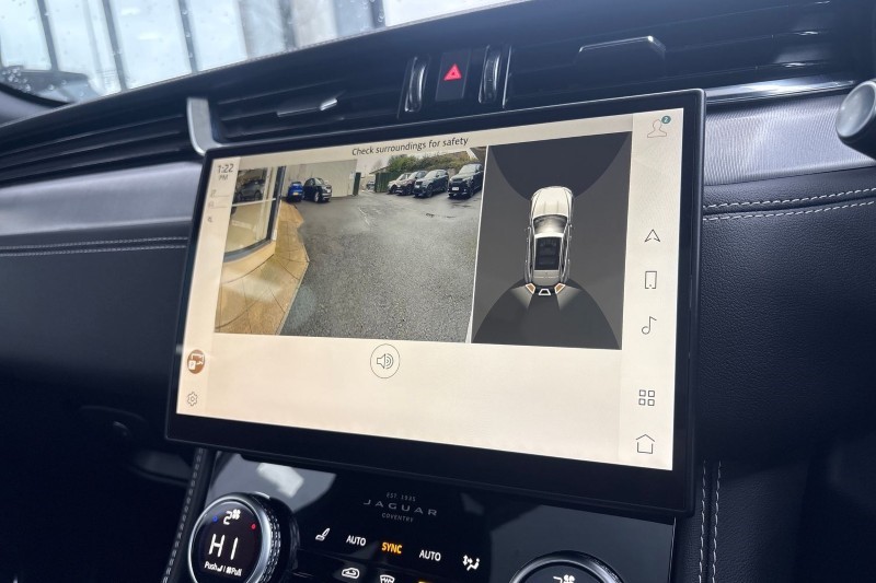 2023 (23) JAGUAR F-PACE 2.0 D200 R-Dynamic Black 5dr Auto AWD 5037573