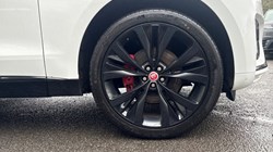 2023 (23) JAGUAR F-PACE 2.0 D200 R-Dynamic Black 5dr Auto AWD 5037569