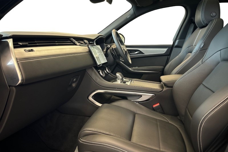 2024 (24) JAGUAR F-PACE 2.0 D200 R-Dynamic SE Black 5dr Auto AWD 3431031