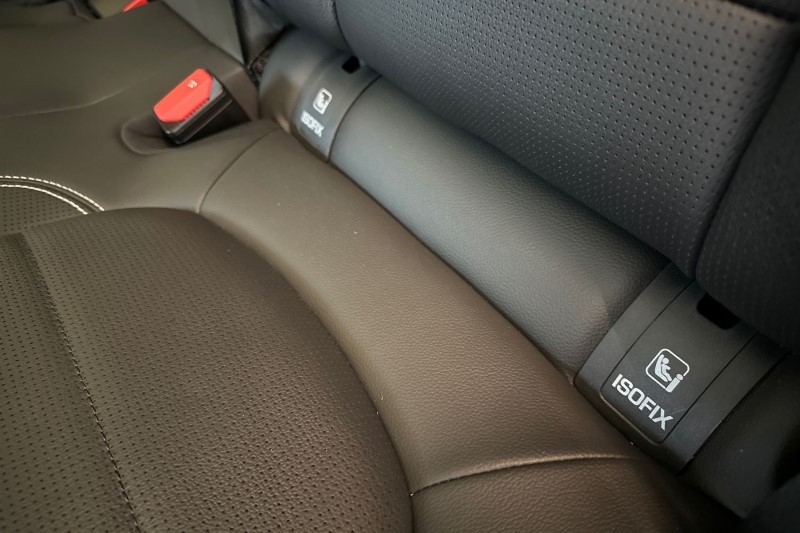 2024 (24) JAGUAR F-PACE 2.0 D200 R-Dynamic SE Black 5dr Auto AWD 3431059