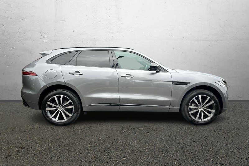 2024 (24) JAGUAR F-PACE 2.0 D200 R-Dynamic SE Black 5dr Auto AWD 3431033