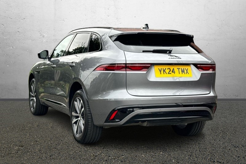 2024 (24) JAGUAR F-PACE 2.0 D200 R-Dynamic SE Black 5dr Auto AWD 3431030