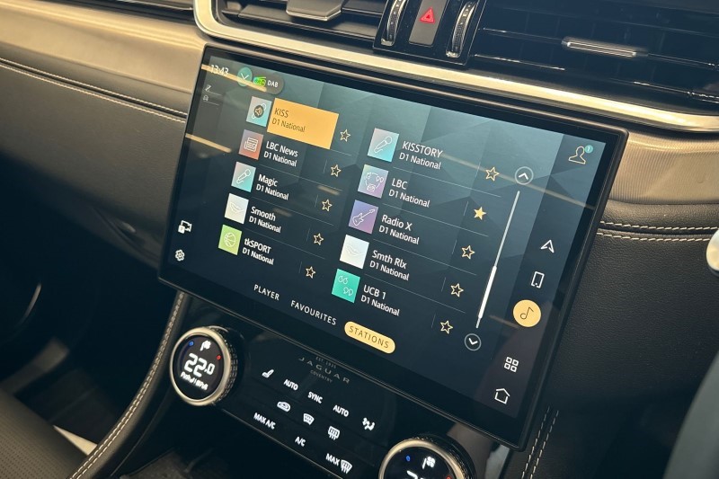 2024 (24) JAGUAR F-PACE 2.0 D200 R-Dynamic SE Black 5dr Auto AWD 3431053