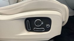 2024 (24) JAGUAR F-PACE 2.0 D200 R-Dynamic HSE Black 5dr Auto AWD 3488688