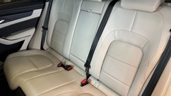 2024 (24) JAGUAR F-PACE 2.0 D200 R-Dynamic HSE Black 5dr Auto AWD 3488705