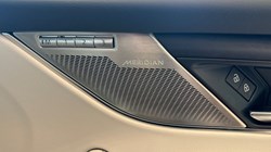 2024 (24) JAGUAR F-PACE 2.0 D200 R-Dynamic HSE Black 5dr Auto AWD 3488686