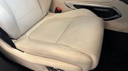 2024 (24) JAGUAR F-PACE 2.0 D200 R-Dynamic HSE Black 5dr Auto AWD 3488689