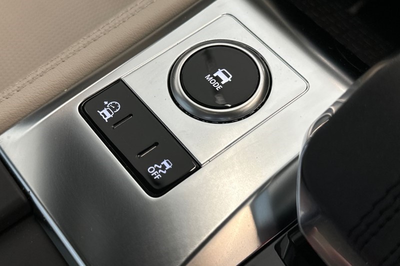 2024 (24) JAGUAR F-PACE 2.0 D200 R-Dynamic HSE Black 5dr Auto AWD 3488700