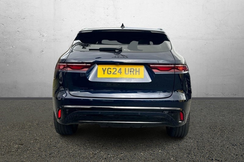 2024 (24) JAGUAR F-PACE 2.0 D200 R-Dynamic HSE Black 5dr Auto AWD 3488680