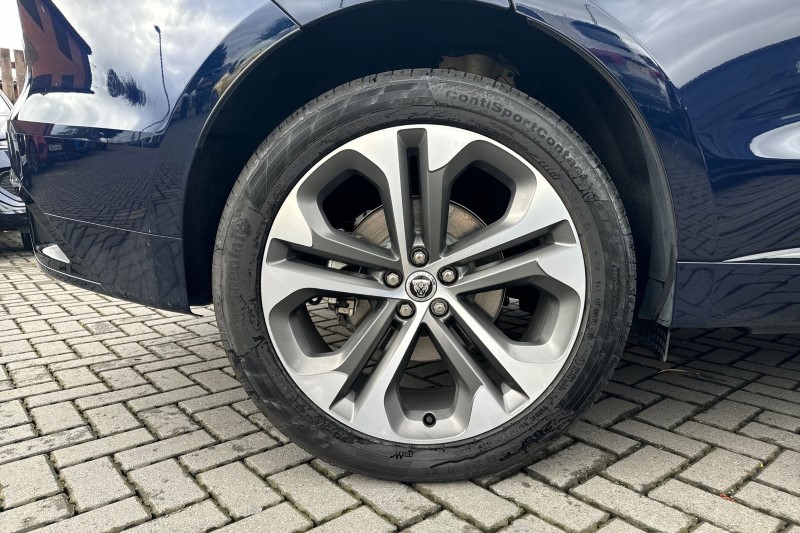 2024 (24) JAGUAR F-PACE 2.0 D200 R-Dynamic HSE Black 5dr Auto AWD 3488682