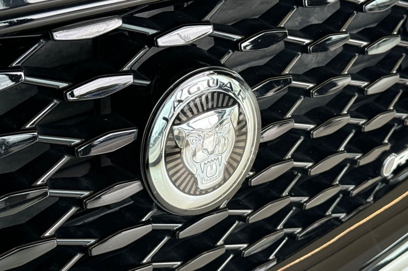 2024 (24) JAGUAR E-PACE 1.5 P300e R-Dynamic HSE Black 5dr Auto 3429913